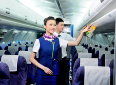 成都航空专业招生要求和联系方式；_成都铁路学校招生
