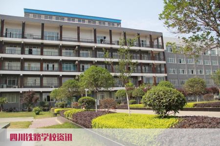 “再穷不能穷教育,再苦不能苦孩子” “再穷不能穷教育,再苦不能苦孩子”